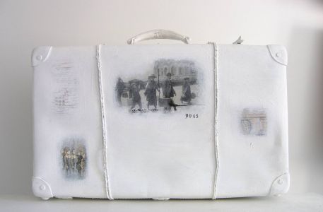 « Mémoire de valise I ». Techniques mixtes. 45x34x15 cm